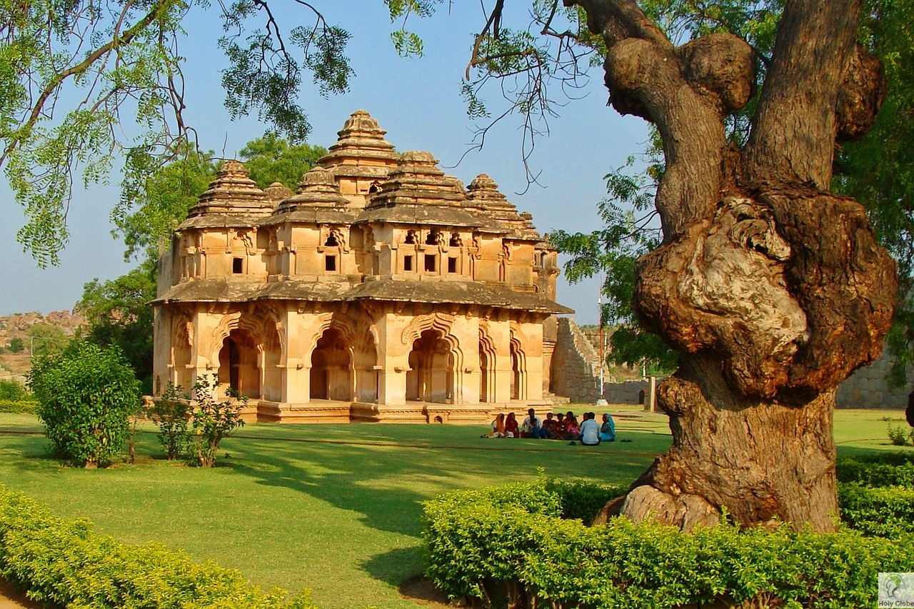 lotus-mahal